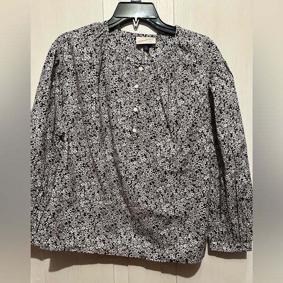 NWT Universal threads women’s blouse - Picture 1 of 4